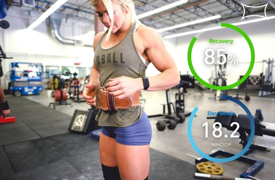 How does Whoop Fitness Tracker works