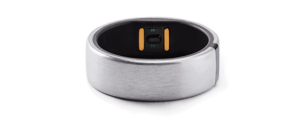 Motiv Ring lying