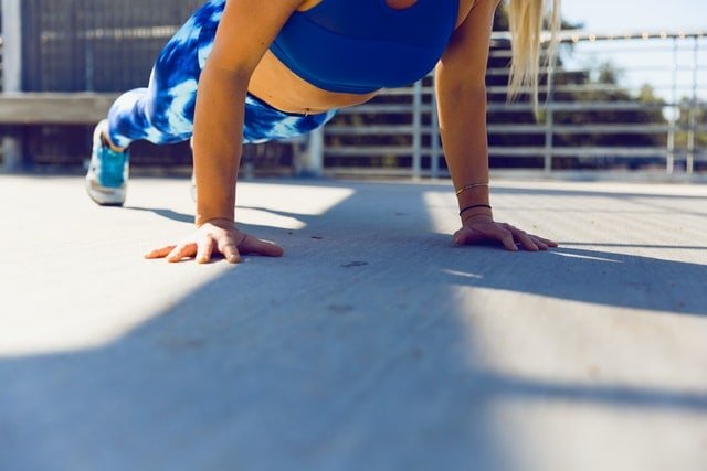 Hunter Burn vs. Instant Knockout - Losing weight exercise