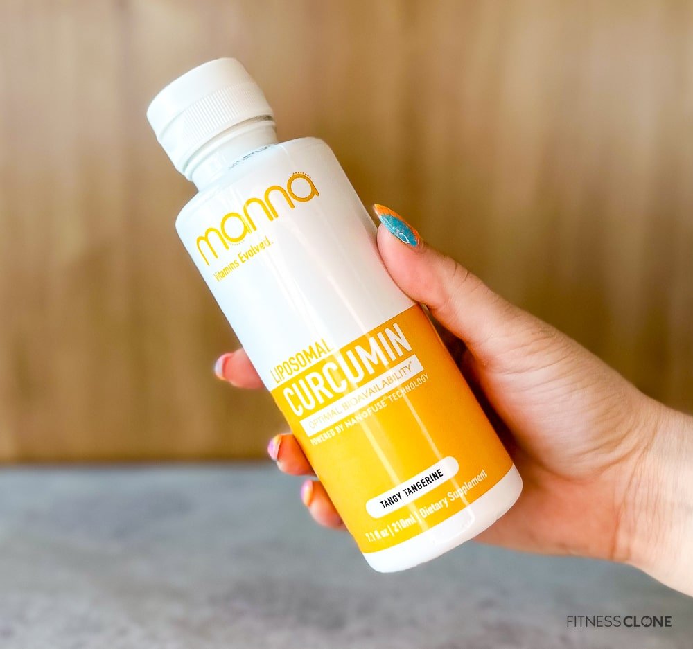 Manna Liposomal Curcumin In Hand